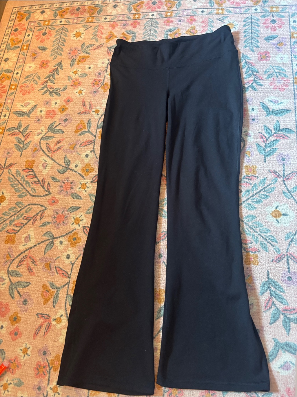 Gap Fit Black Boot-Cut Flare Yoga Pants